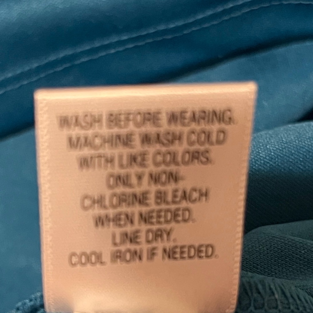 Ladies blouse - Picture 8 of 8